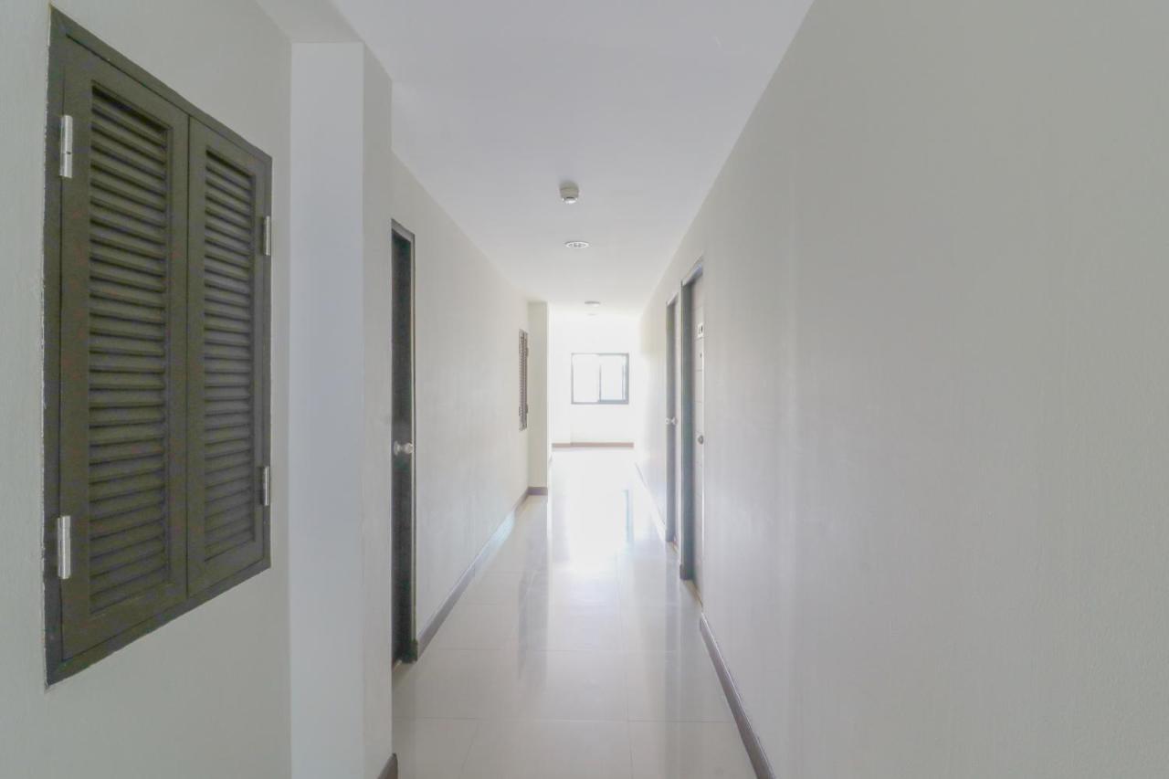 Hotel Zak Residencia Chiang Mai Exterior foto